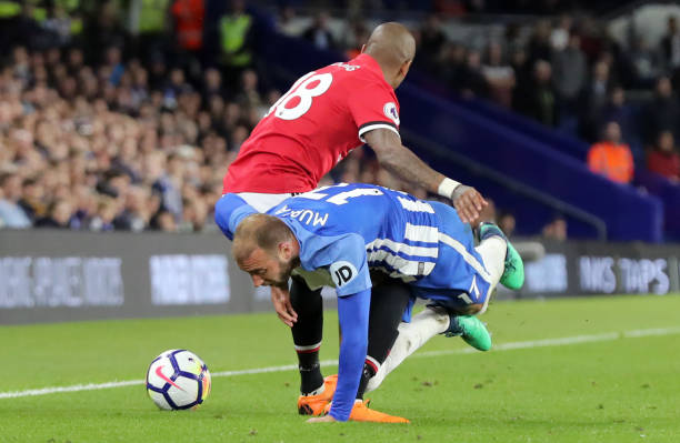 博物馆等公 博物馆等公